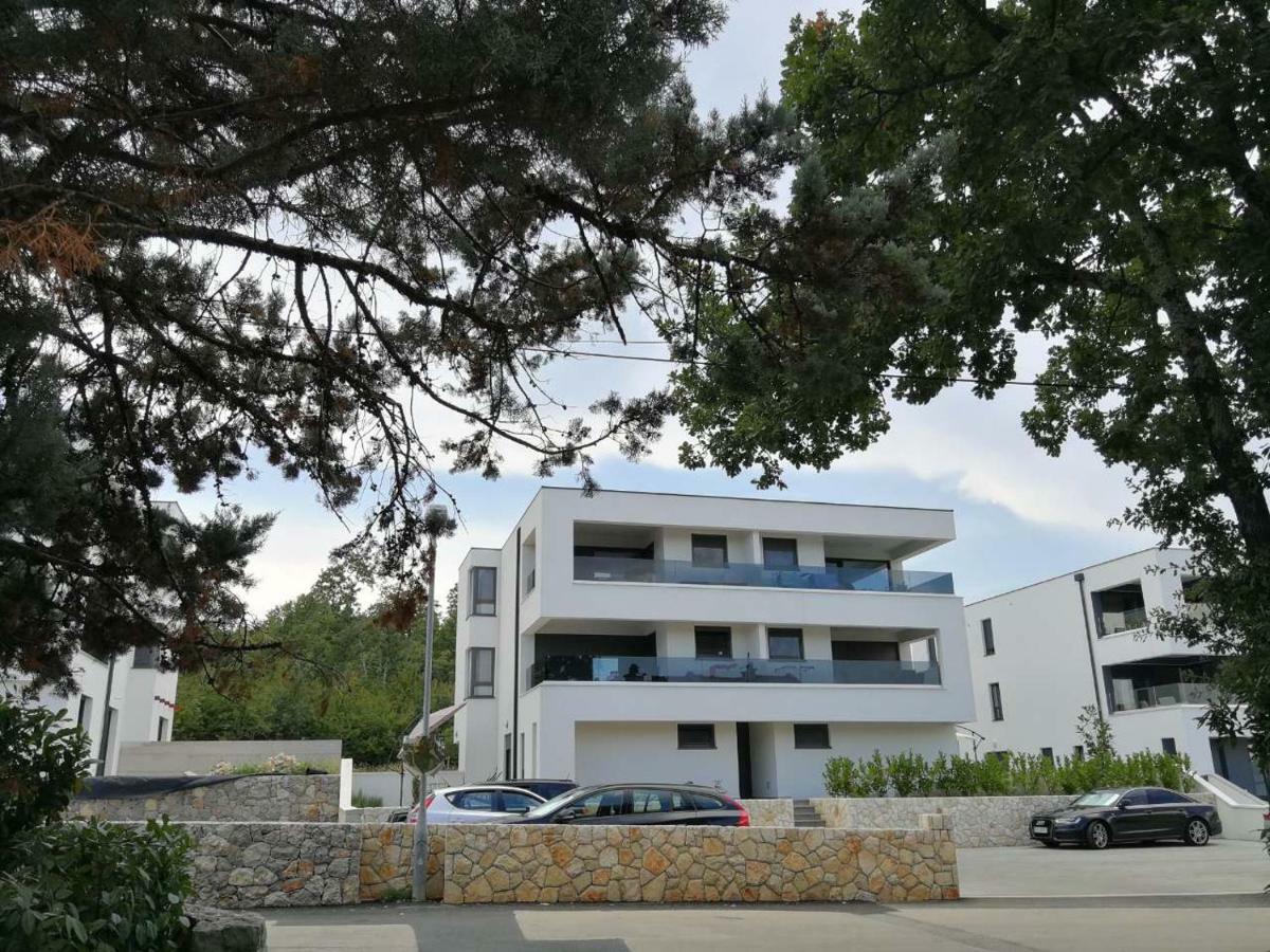 Apartment White Вантачичи Екстериор снимка